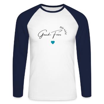 Bientôt grand frère - T-shirt baseball manches longues Homme - blanc/marine - Devant - Nik (191cm)