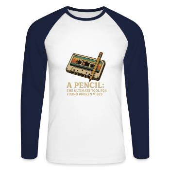Cassette Retro - Unisex Long Sleeve Baseball T-Shirt - white/navy - Front - Nik (191cm)