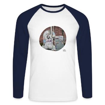 I see faces - Ich sehe Gesichter - Unisex Long Sleeve Baseball T-Shirt - white/navy - Front - Nik (191cm)