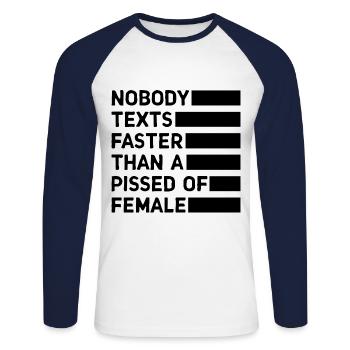 Personne n’envoie de SMS plus vite qu’une femme énervée - T-shirt baseball manches longues Homme - blanc/marine - Devant - Nik (191cm)
