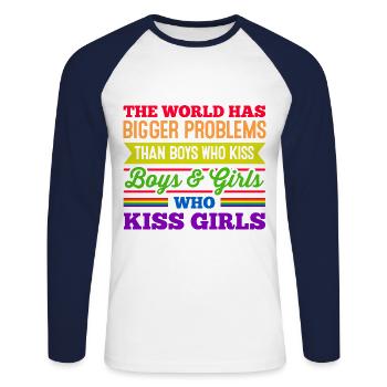 The World Has Bigger Problems Than Boys Who Kiss B - Unisex Baseballshirt langarm - Weiß/Navy - Vorne - Nik (191cm)
