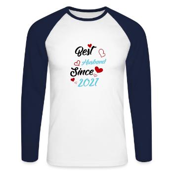 Bester Ehemann seit 2021 Hochzeit - Unisex Baseballshirt langarm - Weiß/Navy - Vorne - Nik (191cm)