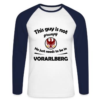 Zuhause in Vorarlberg - Unisex Baseballshirt langarm - Weiß/Navy - Vorne - Nik (191cm)