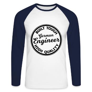L’ingénieur allemand - T-shirt baseball manches longues Homme - blanc/marine - Devant - Nik (191cm)