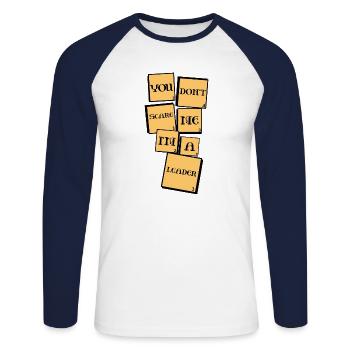 Tu ne me fais pas peur, je suis un leader - T-shirt baseball manches longues Homme - blanc/marine - Devant - Nik (191cm)