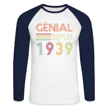 Génial Depuis 1939 Cadeau Retro Anniversaire - T-shirt baseball manches longues Homme - blanc/marine - Devant - Nik (191cm)
