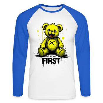 Aime-toi d’abord Teddy Bear Graffiti - T-shirt baseball manches longues Homme - blanc/bleu royal - Devant - Nik (191cm)