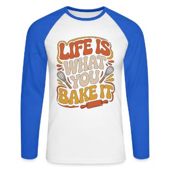 La vie de pâtissier, c’est ce que tu cuisines Chef boulanger - T-shirt baseball manches longues Homme - blanc/bleu royal - Devant - Nik (191cm)