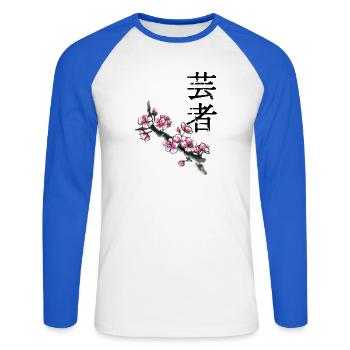 Pflaumenblütenzweig in Aquarell - Unisex Baseballshirt langarm - Weiß/Royalblau - Vorne - Nik (191cm)