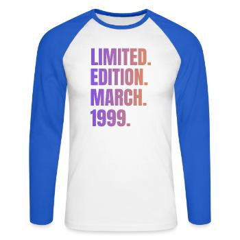 Vintage Geburtstag März 1999 - Unisex Baseballshirt langarm - Weiß/Royalblau - Vorne - Nik (191cm)