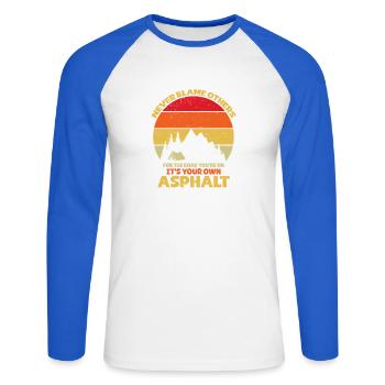 Camping Scouts Bergwanderung Waldcamper - Unisex Baseballshirt langarm - Weiß/Royalblau - Vorne - Nik (191cm)