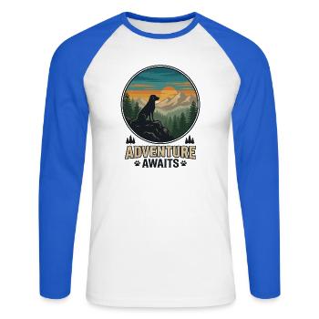 Wandern – Outdoor-Abenteuer – Abenteuer erwartet dich - Unisex Baseballshirt langarm - Weiß/Royalblau - Vorne - Nik (191cm)