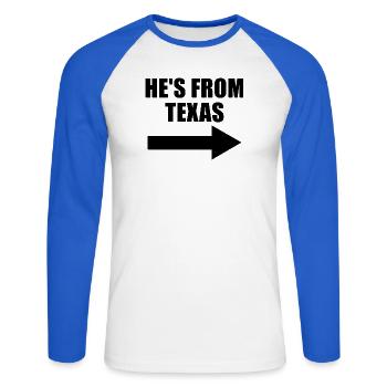 Er kommt aus Texas. Arrow Right Couples. Er kommt  - Unisex Baseballshirt langarm - Weiß/Royalblau - Vorne - Nik (191cm)