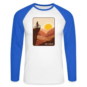 Mach eine Pause beim Radfahren Sunset Mountain Adventure Tee - Unisex Baseballshirt langarm - Weiß/Royalblau - Vorne - Nik (191cm)