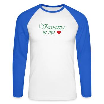 Vernazza in My Heart - T-shirt baseball manches longues Homme - blanc/bleu royal - Devant - Nik (191cm)