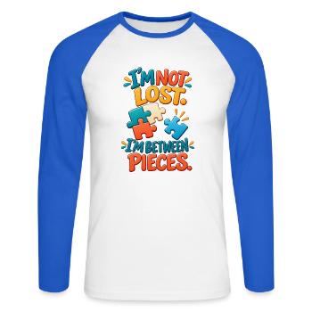 Witziger Puzzle-Liebhaber – Zwischen den Teilen - Unisex Baseballshirt langarm - Weiß/Royalblau - Vorne - Nik (191cm)