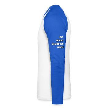 Verherrliche Gott - Unisex Baseballshirt langarm - Weiß/Royalblau - Links - Nik (191cm)