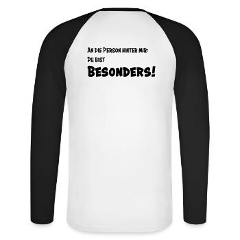 Besonders - Unisex Baseballshirt langarm - Weiß/Schwarz - Hinten - Nik (191cm)