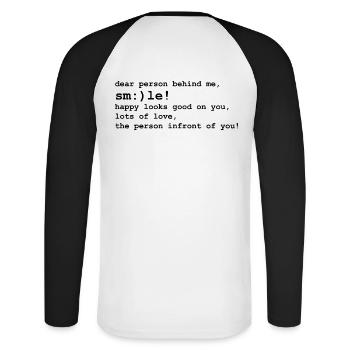 dear person behind me, smile | Sourire - T-shirt baseball manches longues Homme - blanc/noir - Dos - Nik (191cm)