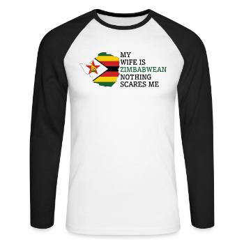 Rien ne me fait peur femme zimbabwéenne - T-shirt baseball manches longues Homme - blanc/noir - Devant - Nik (191cm)