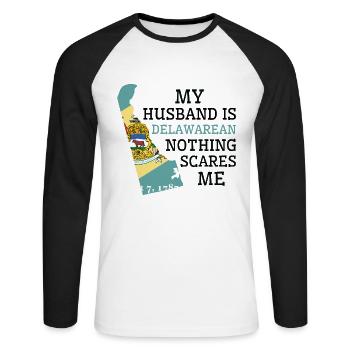 Nichts macht mir Angst Delawarean Husband Delaware - Unisex Baseballshirt langarm - Weiß/Schwarz - Vorne - Nik (191cm)