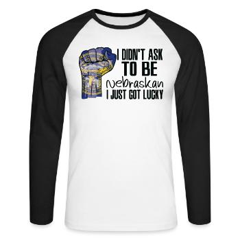 Nebraska Amerikaner US-Patriot USA Gewachsen - Unisex Baseballshirt langarm - Weiß/Schwarz - Vorne - Nik (191cm)
