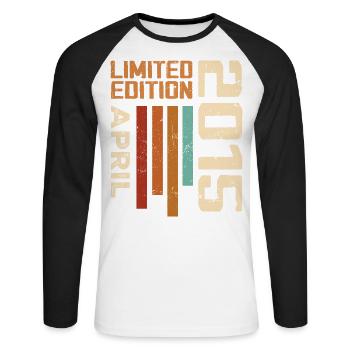 Né En Avril 2015 Cadeau D'anniversaire 2015 Retro - T-shirt baseball manches longues Homme - blanc/noir - Devant - Nik (191cm)