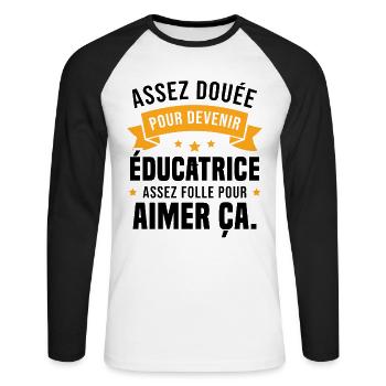 Assez douée pour devenir éducatrice assez folle - T-shirt baseball manches longues Homme - blanc/noir - Devant - Nik (191cm)