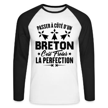 Passer à côté d'un breton frôler la perfection - T-shirt baseball manches longues Homme - blanc/noir - Devant - Nik (191cm)