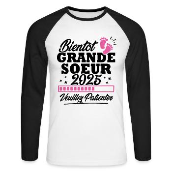 Bientôt grande soeur 2025 - T-shirt baseball manches longues Homme - blanc/noir - Devant - Nik (191cm)