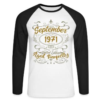 Légendes Septembre 1971 | Gift September 1971 - T-shirt baseball manches longues Homme - blanc/noir - Devant - Nik (191cm)