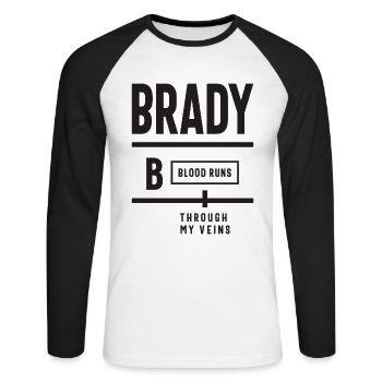 Brady-Blut fließt durch meine Adern - Brady Name - Unisex Baseballshirt langarm - Weiß/Schwarz - Vorne - Nik (191cm)