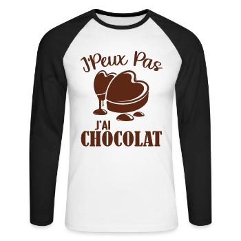 Je Peux Pas J'Ai Chocolat Humour Chocolatine - T-shirt baseball manches longues Homme - blanc/noir - Devant - Nik (191cm)