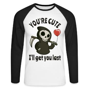 Süßer Sensenmann mit romantischem Herzen - Unisex Baseballshirt langarm - Weiß/Schwarz - Vorne - Nik (191cm)