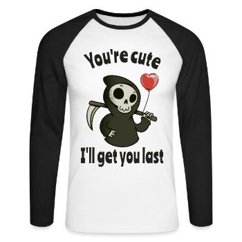 Süßer Sensenmann mit romantischem Herzen - Unisex Baseballshirt langarm - Weiß/Schwarz - Vorne - Nik (191cm)