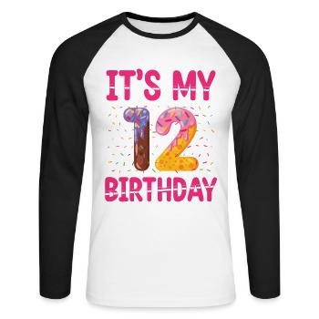 C’est mon 12e anniversaire | | du thème Sprinkles - T-shirt baseball manches longues Homme - blanc/noir - Devant - Nik (191cm)