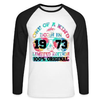 Unique Born 1973 Édition Limitée Été - T-shirt baseball manches longues Homme - blanc/noir - Devant - Nik (191cm)