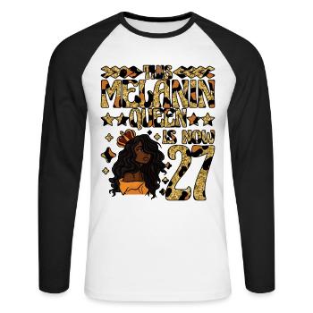 Cette reine de mélanine est maintenant noire de 27 ans - T-shirt baseball manches longues Homme - blanc/noir - Devant - Nik (191cm)