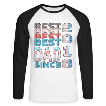 Bester Papa der Welt seit 2018 Vatertag Geburtstag - Unisex Baseballshirt langarm - Weiß/Schwarz - Vorne - Nik (191cm)