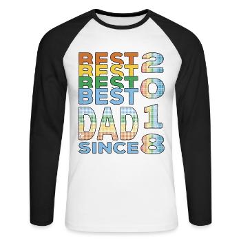 Bester Papa der Welt seit 2018 Vatertag Geburtstag - Unisex Baseballshirt langarm - Weiß/Schwarz - Vorne - Nik (191cm)