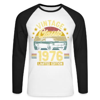 1976 Auto 50. Geburtstag Mann - Unisex Baseballshirt langarm - Weiß/Schwarz - Vorne - Nik (191cm)