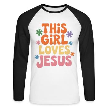 This Girl Loves Jesus – Bunte Retro - Unisex Baseballshirt langarm - Weiß/Schwarz - Vorne - Nik (191cm)