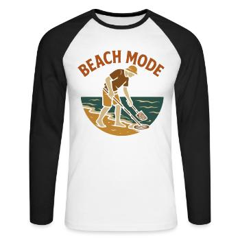 Strandmodus bei der Schatzsuche bei Metallerkennung - Unisex Baseballshirt langarm - Weiß/Schwarz - Vorne - Nik (191cm)