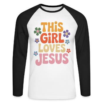 Dieses Mädchen liebt Jesus - Unisex Baseballshirt langarm - Weiß/Schwarz - Vorne - Nik (191cm)