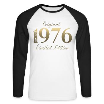 50e anniversaire Original janvier 1976 - T-shirt baseball manches longues Homme - blanc/noir - Devant - Nik (191cm)