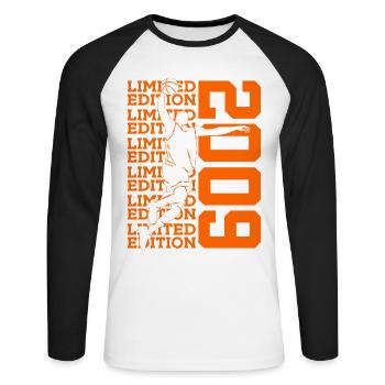 LIMITED EDITION 2009 BASKETBALL 17TH BIRTHDAY - Unisex Long Sleeve Baseball T-Shirt - white/black - Front - Nik (191cm)