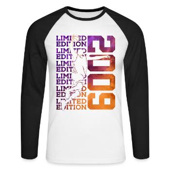 LIMITED EDITION 2009 BASKETBALL 17TH BIRTHDAY - Unisex Long Sleeve Baseball T-Shirt - white/black - Front - Nik (191cm)