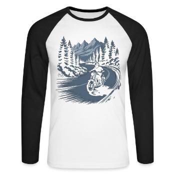 T-shirt de motard avec moto sur une route de montagne - T-shirt baseball manches longues Homme - blanc/noir - Devant - Nik (191cm)