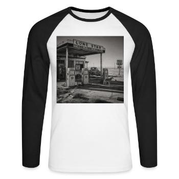 Route Station-service Lieux Oubliés Crimes anciens avec des animaux - T-shirt baseball manches longues Homme - blanc/noir - Devant - Nik (191cm)