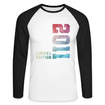 15. Geburtstag Limited Edition 2011 Jahrgang 2011 - Unisex Baseballshirt langarm - Weiß/Schwarz - Vorne - Nik (191cm)
